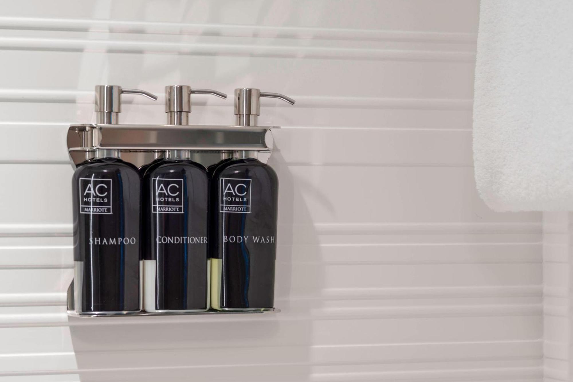 Ac Hotel By Marriott Boston Downtown Εξωτερικό φωτογραφία